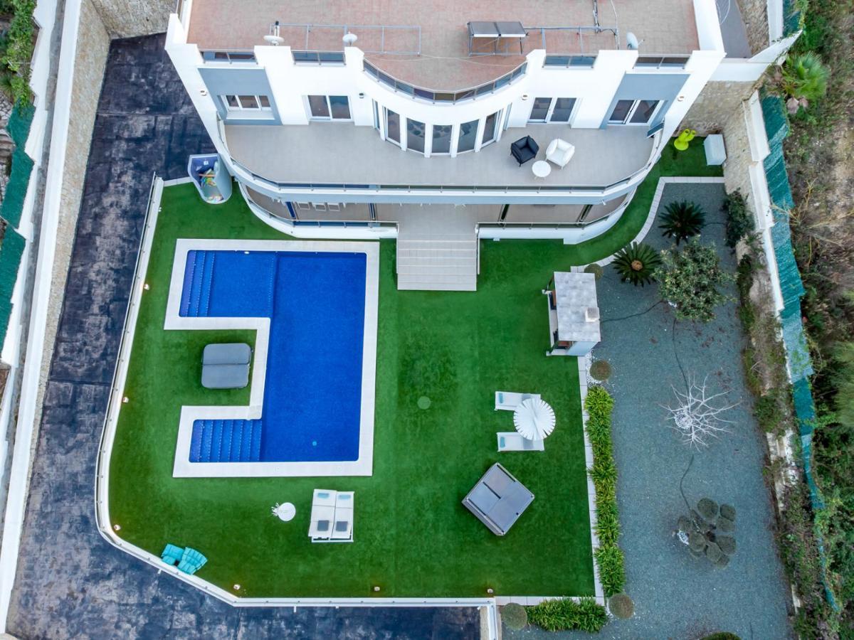 Coral- Managed By Almarina Villas ฮาเวอา ภายนอก รูปภาพ