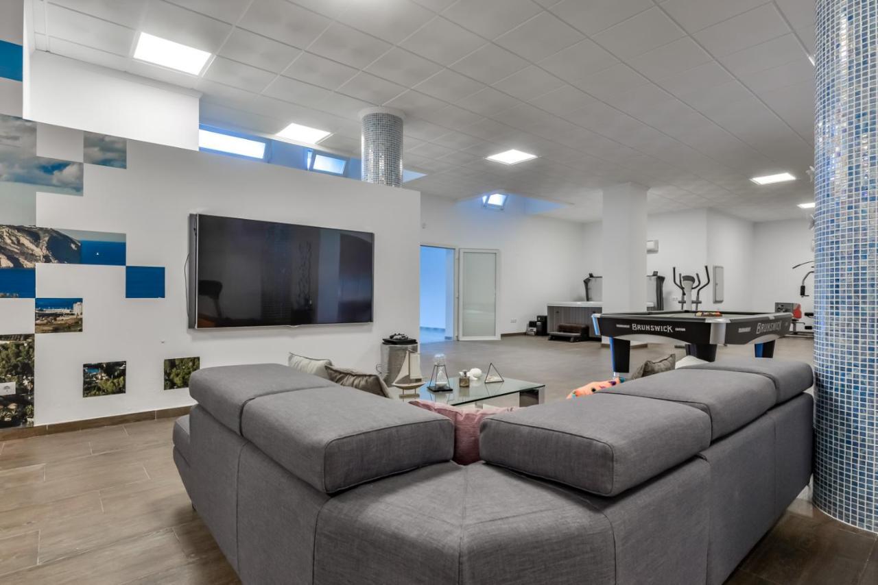 Coral- Managed By Almarina Villas ฮาเวอา ภายนอก รูปภาพ